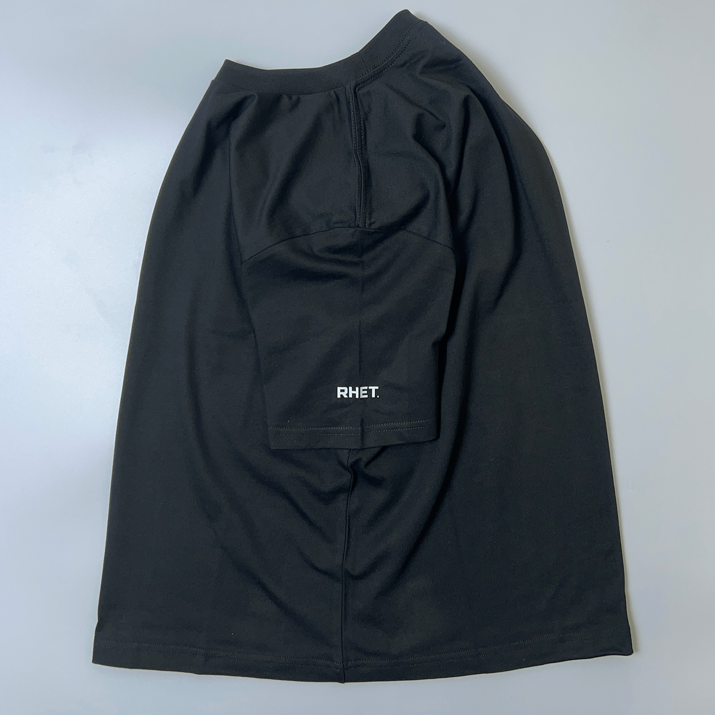 Tシャツ ブラック