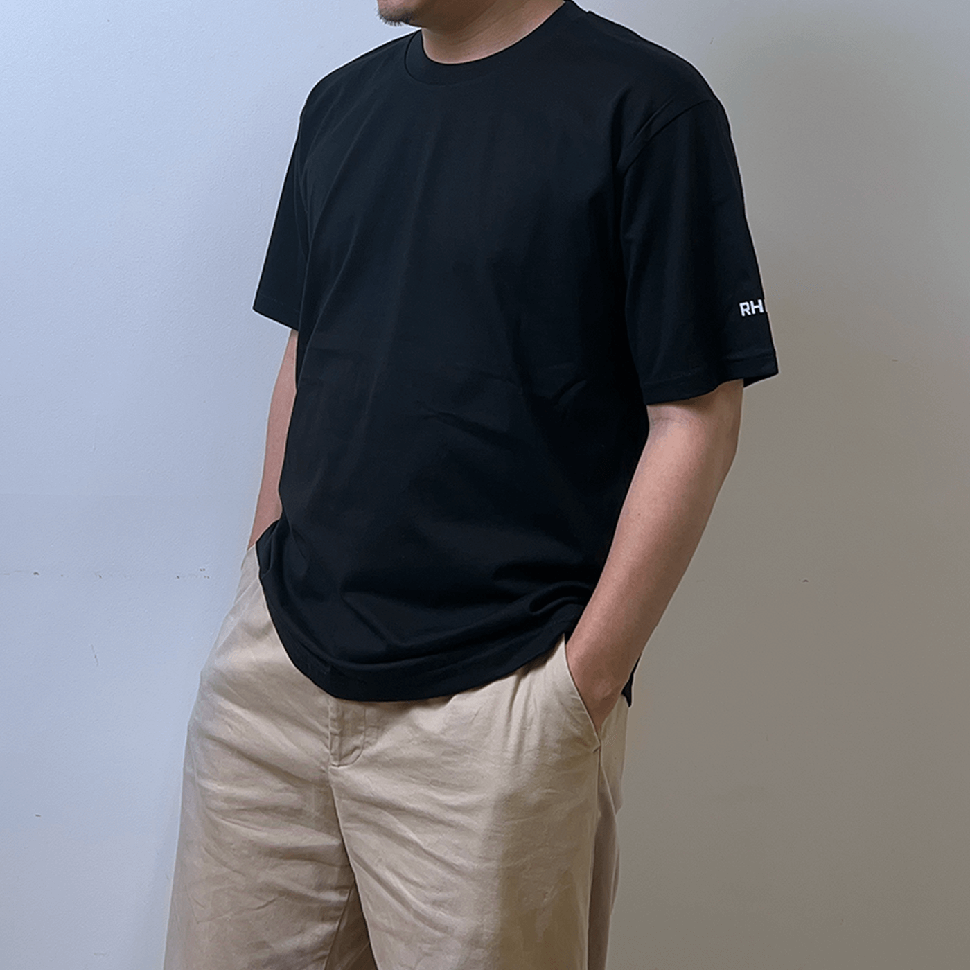 Tシャツ ブラック