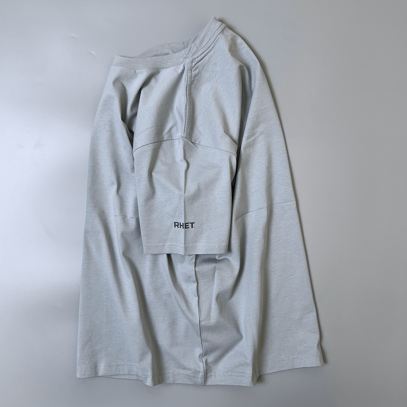 Tシャツ グレー