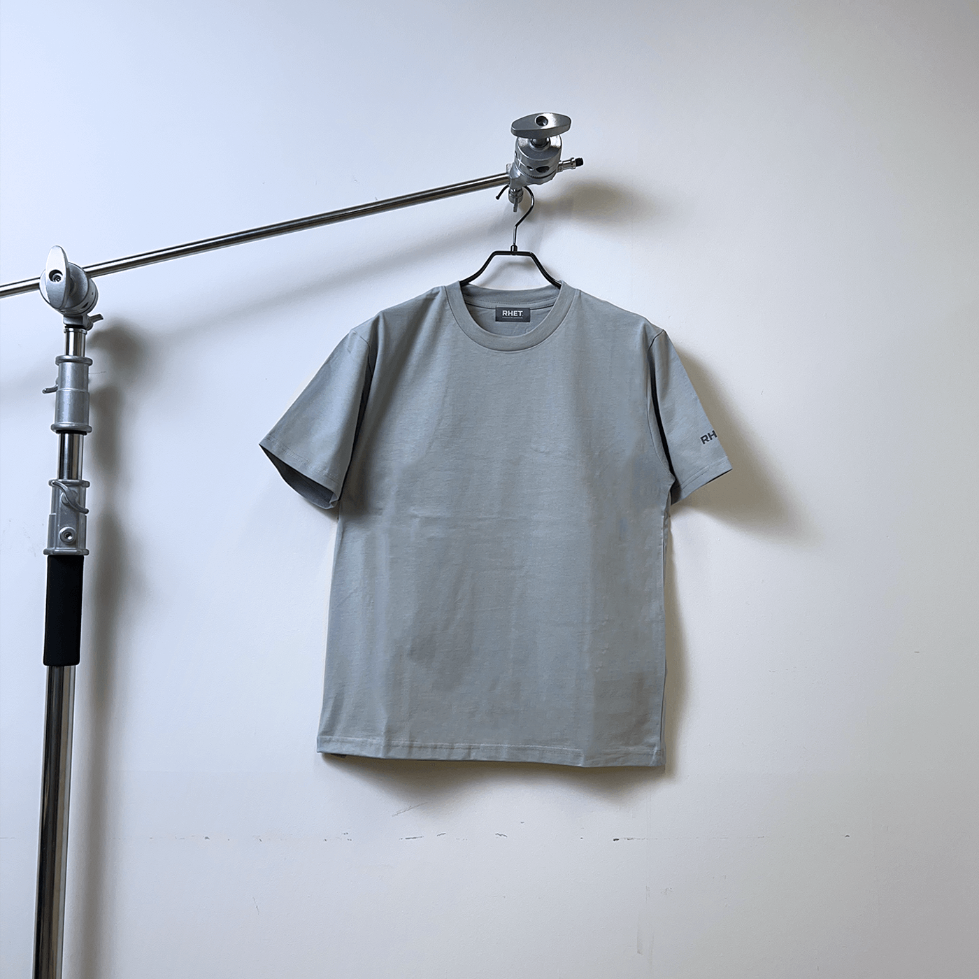 Tシャツ グレー