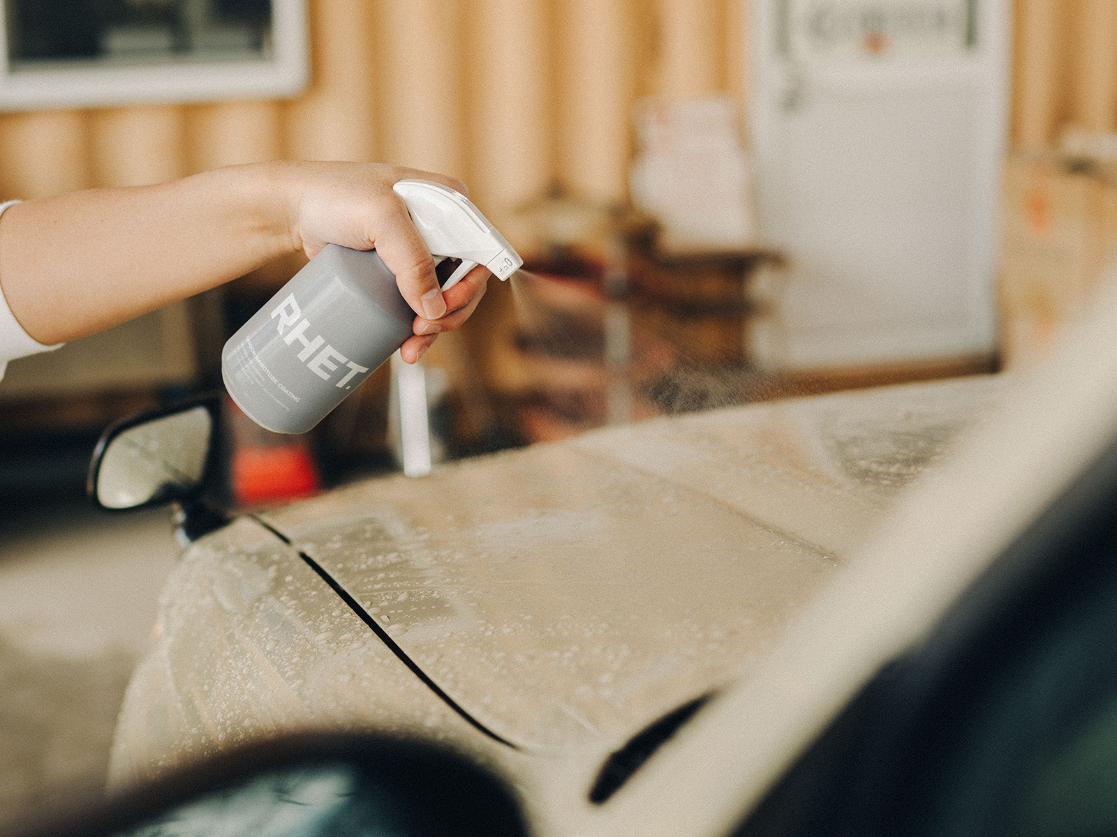 はじめてでもプロ級の艶。湿式カーボンナノチューブコーティングの魅力